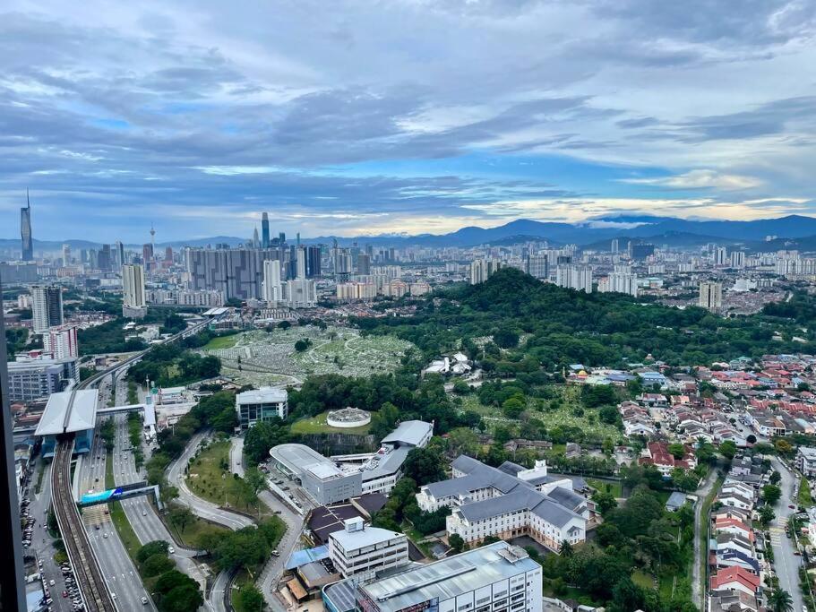 Artecheras By Lottehouse #karaoke #klcc View *